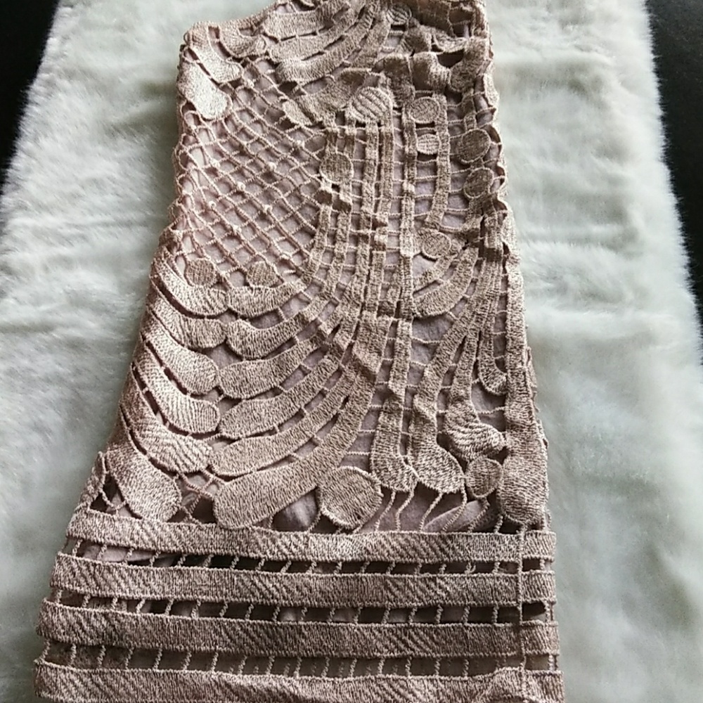 Express Tank Top - Picture 4 of 5